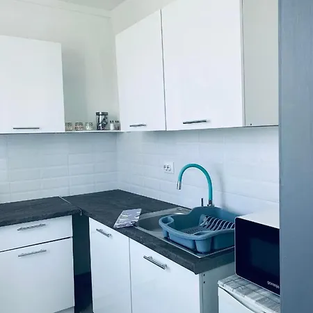 Fured Apartman Appartamento *